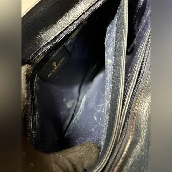 ⭐️ - GUCCI-41 02 013 Coated Canvas Black Crossbody - Picture 5 of 15